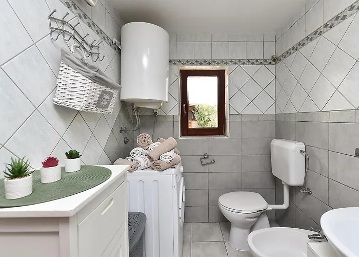 House Stinjan 2148 * Pula